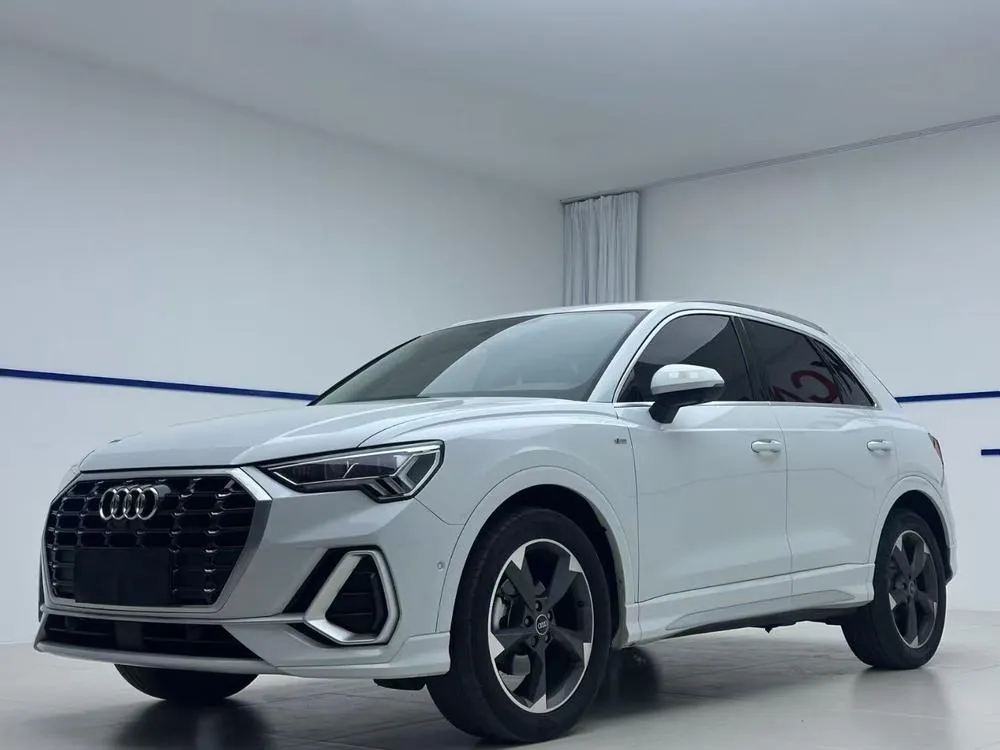 Audi Q3, 2023