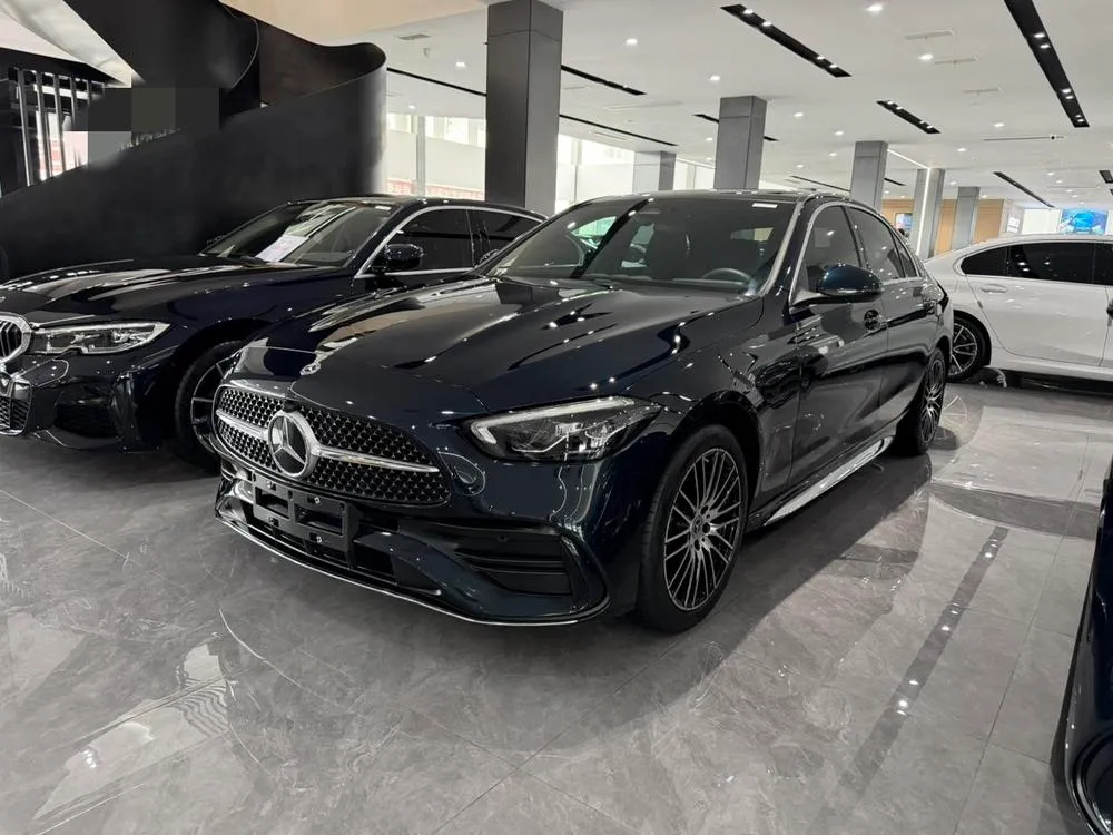 Mercedes-Benz C-Class, 2023