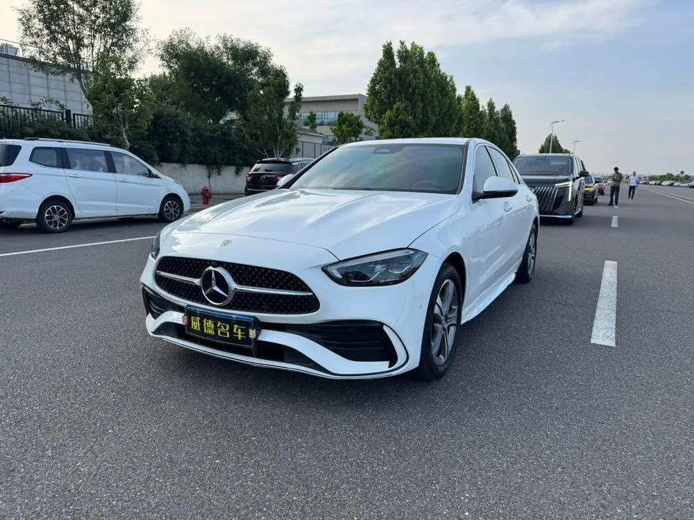 Mercedes-Benz C-Class, 2022
