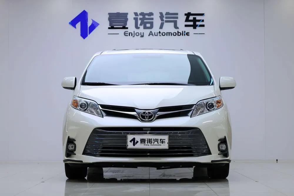 Toyota Sienna, 2020