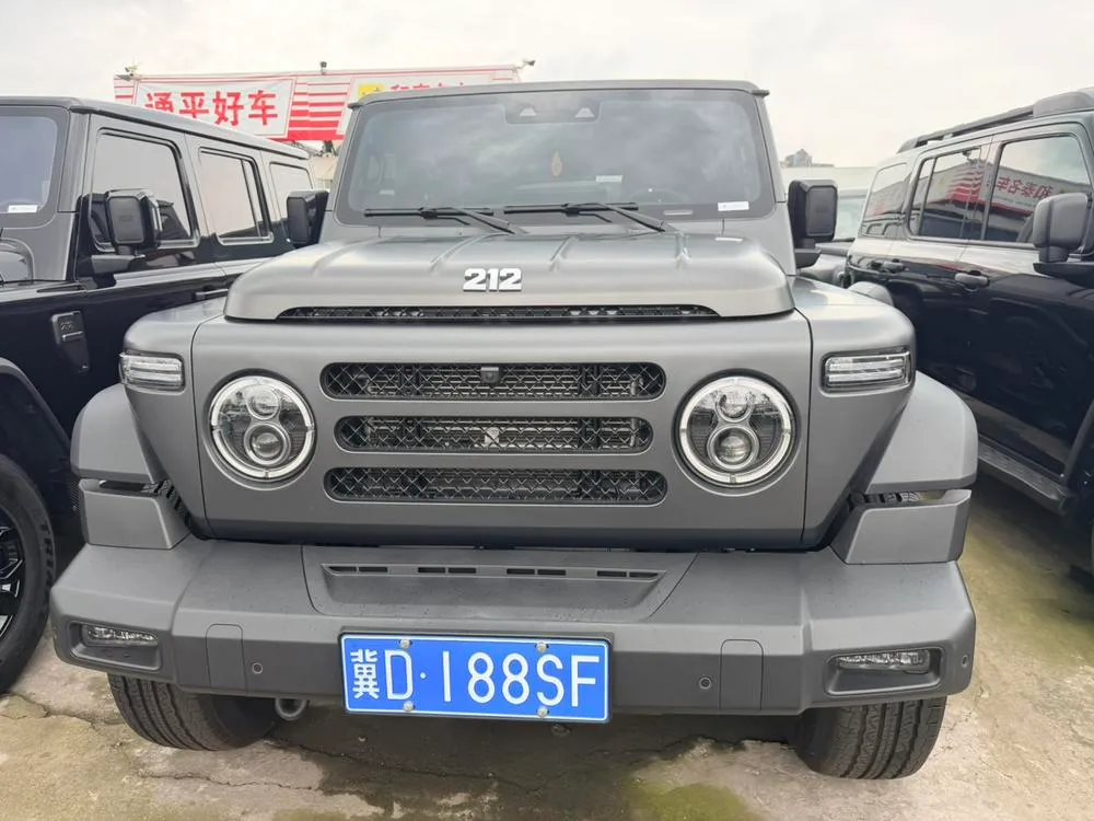 212 T01, 2024