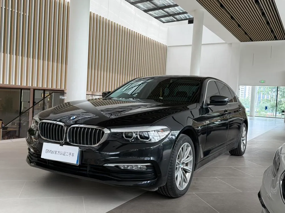 BMW 5-Series, 2018