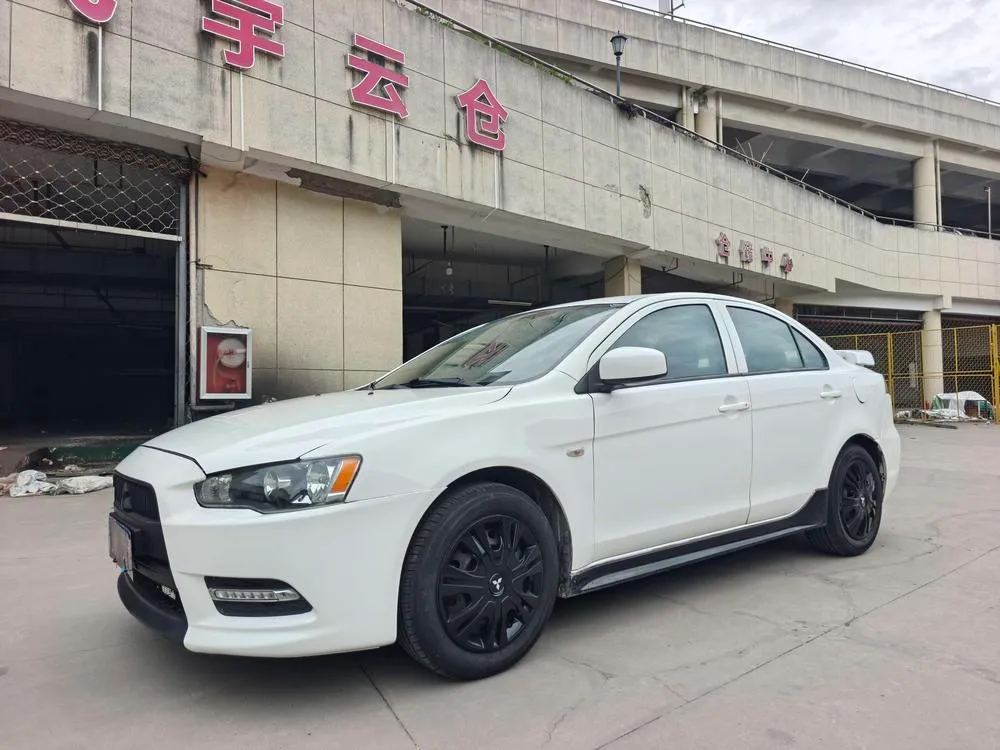 Mitsubishi Lancer EX, 2013