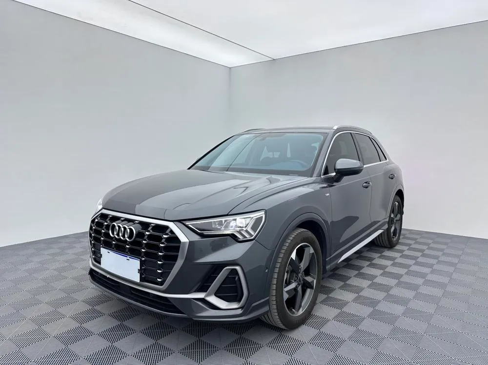 Audi Q3, 2023