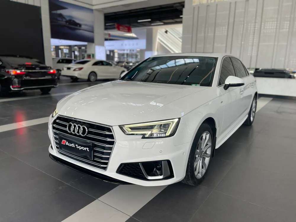 Audi A4L, 2019