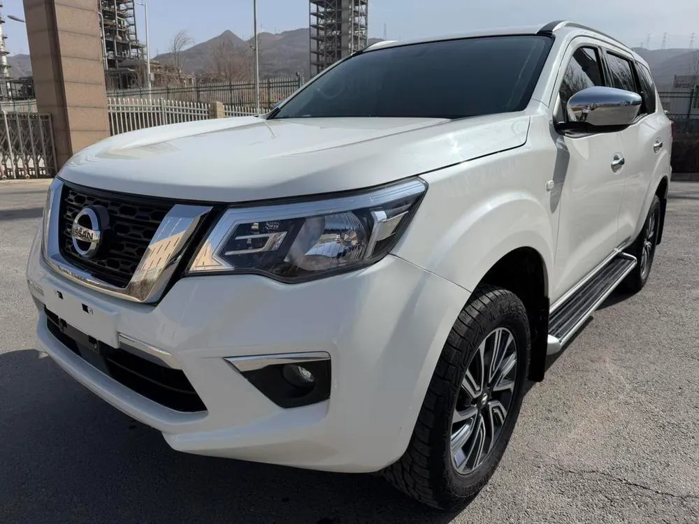 Nissan Terra 2.5L Auto 4WD Luxury Edition, 2020 — фото 1