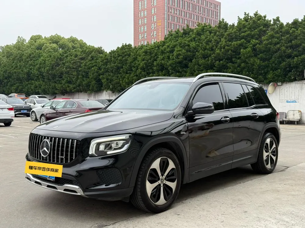 Mercedes-Benz GLB, 2021