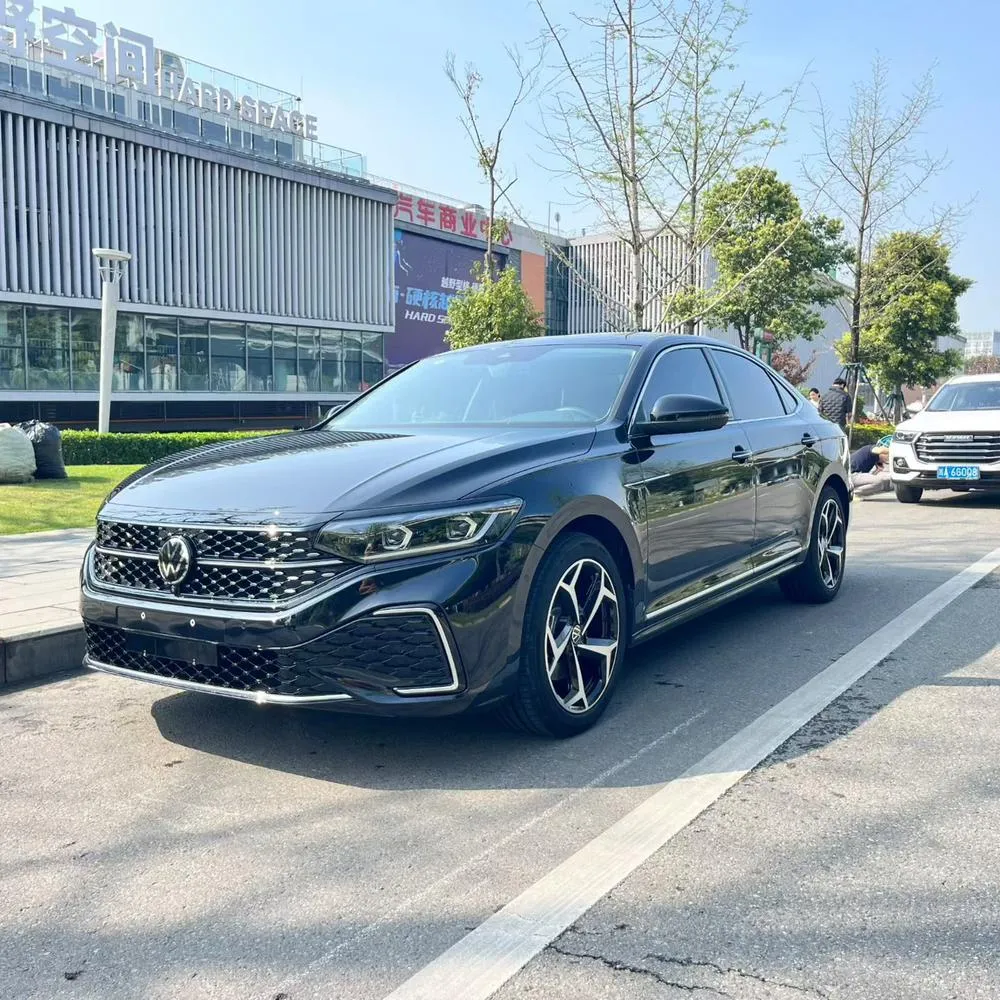 Volkswagen Passat Model 380TSI Edition, 2025 — фото 1