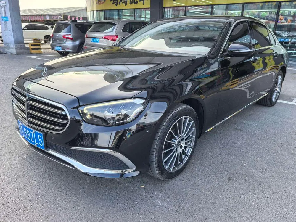 Mercedes-Benz E-Class, 2022