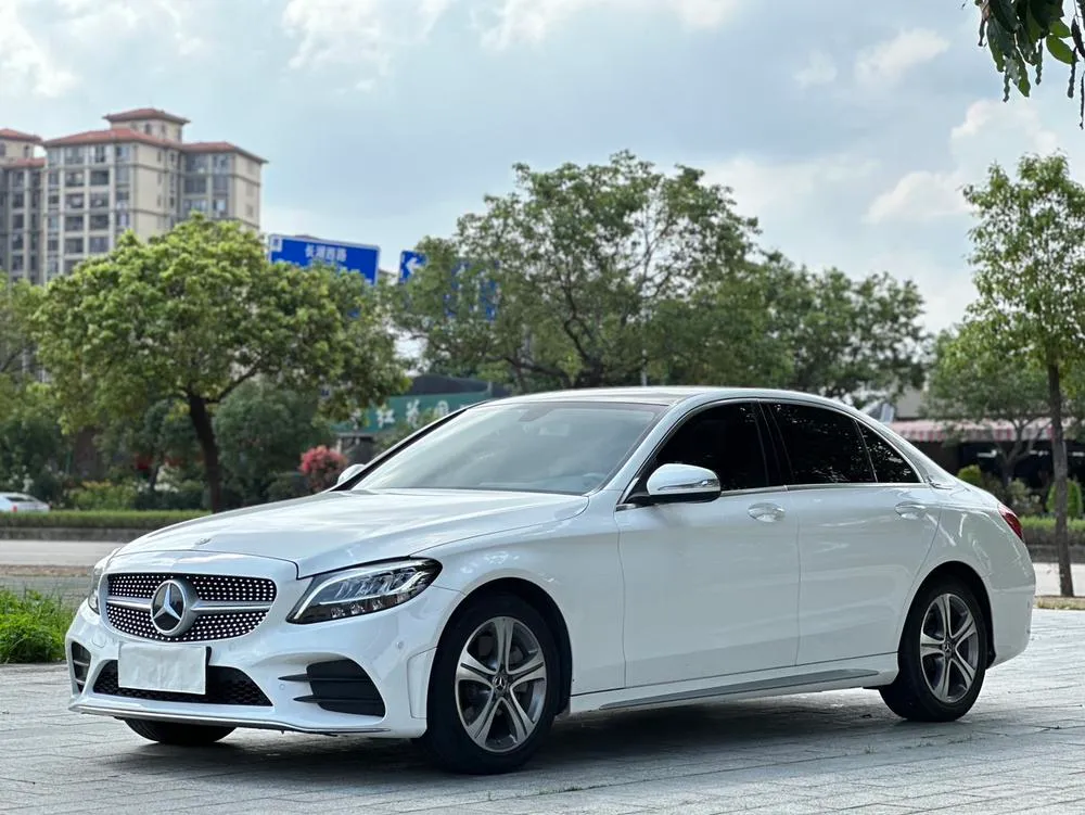 Mercedes-Benz C-Class, 2020