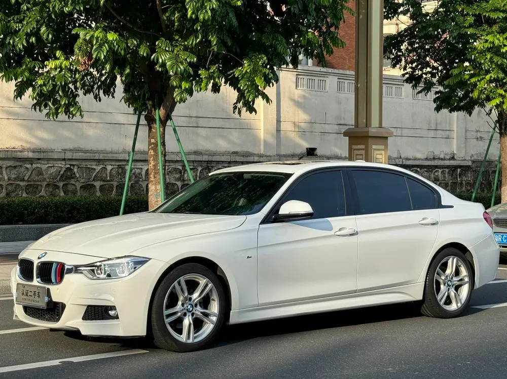 BMW 3-Series, 2018
