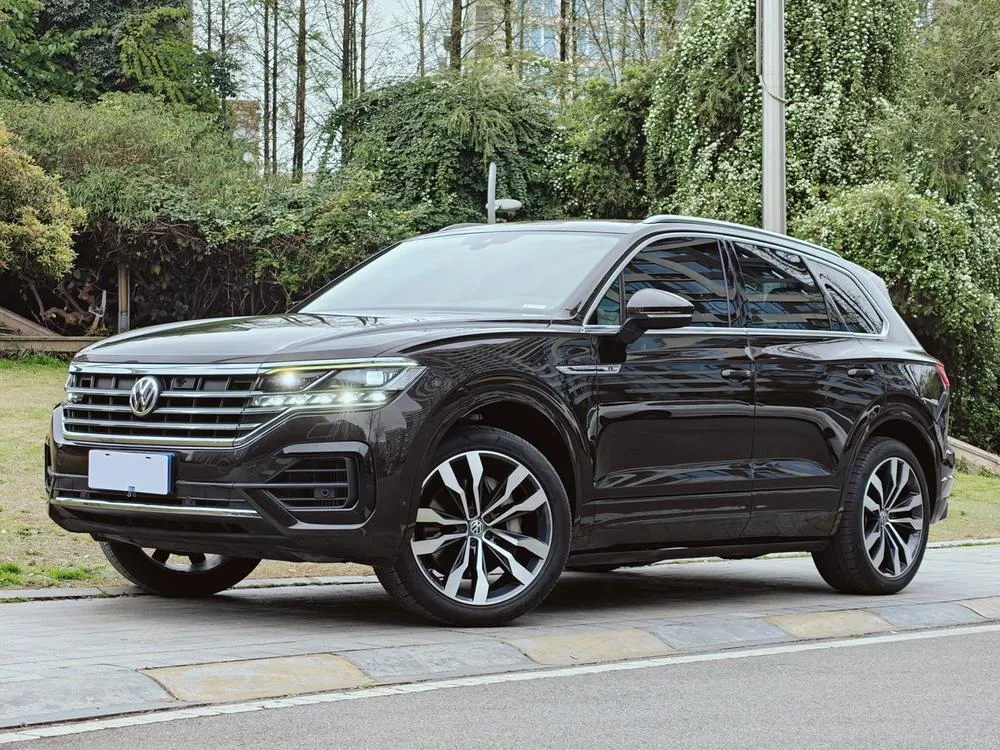 Volkswagen Touareg 3.0TSI Sharp Edition CN5, 2019 — фото 1