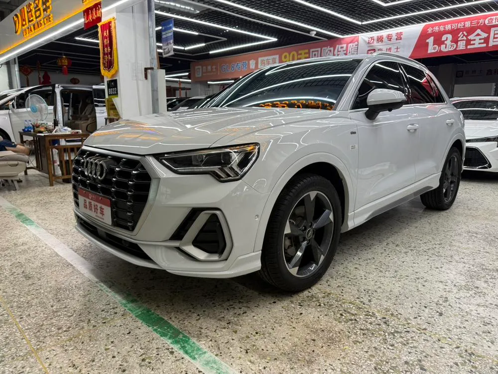 Audi Q3 35 TFSI Fashion Version, 2022 — фото 1