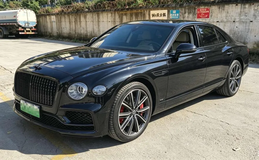 Bentley Flying Spur PHEV, 2022