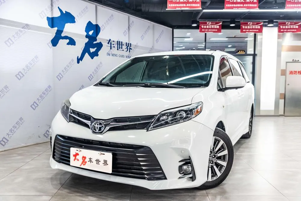 Toyota Sienna, 2020