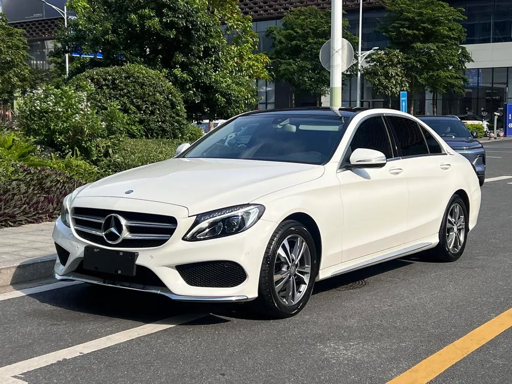 Mercedes-Benz C-Class, 2015