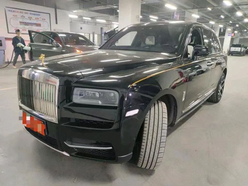 Rolls-Royce Cullinan, 2018