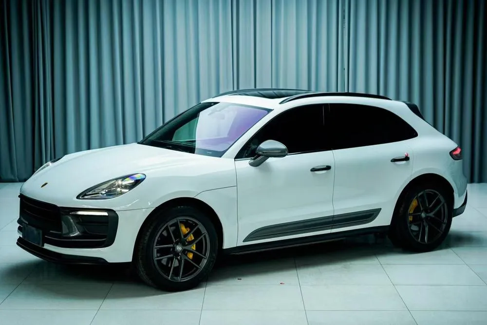 Porsche Macan, 2022