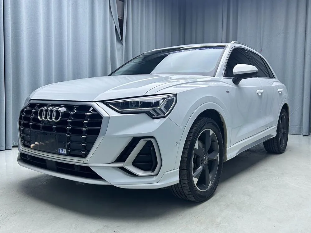 Audi Q3 35 TFSI Fashion Version, 2022 — фото 1