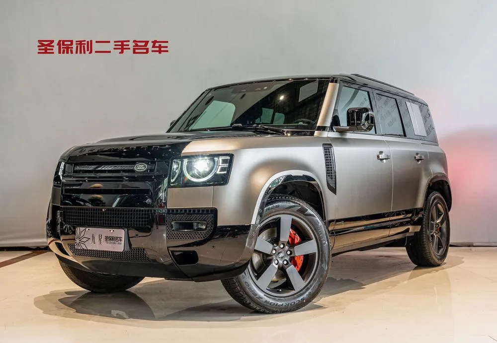 Land Rover Defender, 2025