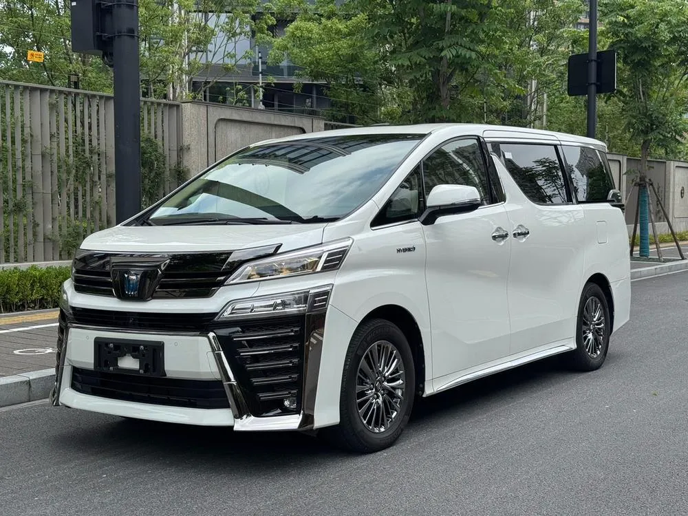 Toyota Vellfire, 2023
