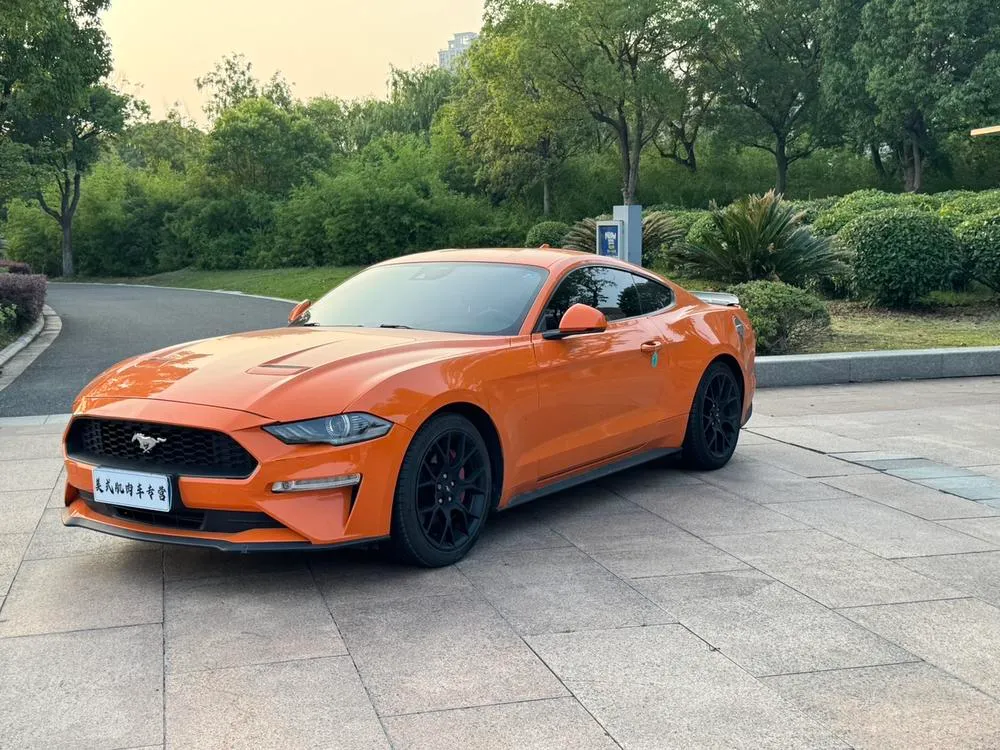Ford Mustang, 2021