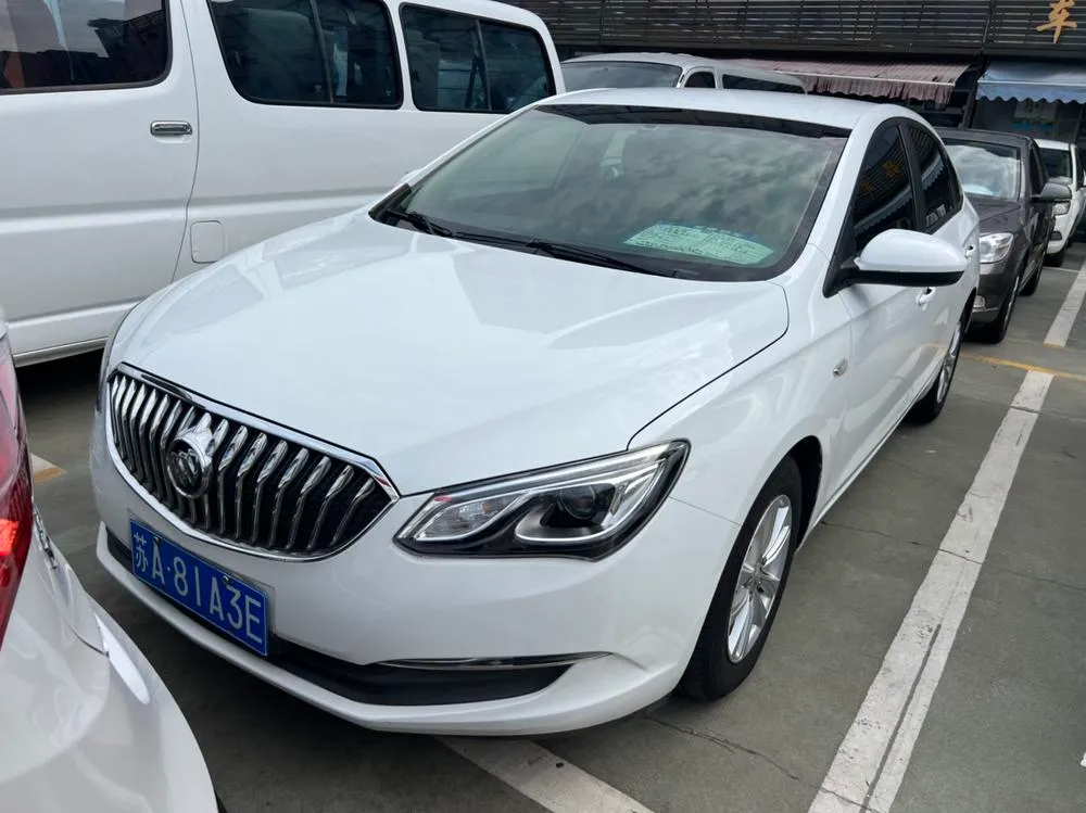 Buick Excelle, 2015