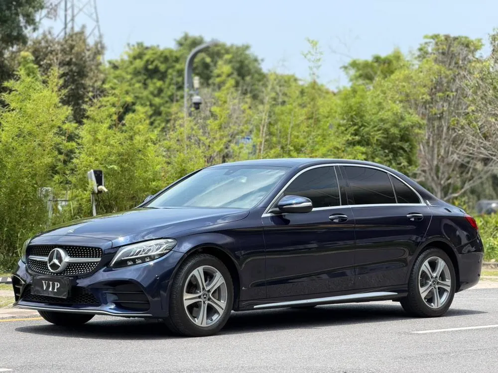 Mercedes-Benz C-Class, 2020
