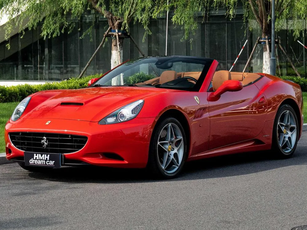 Ferrari California T, 2012