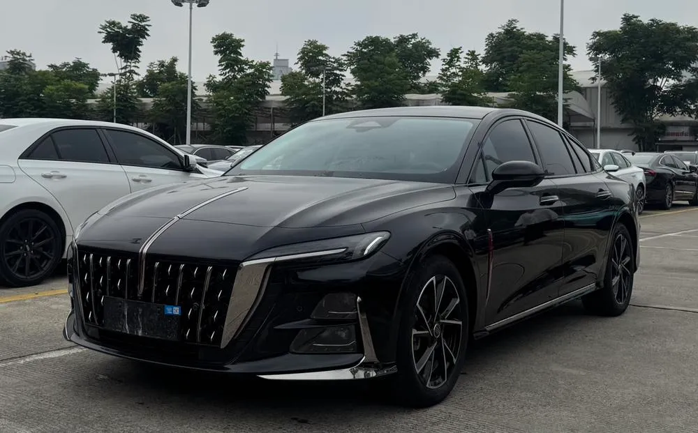 Hongqi H6, 2025