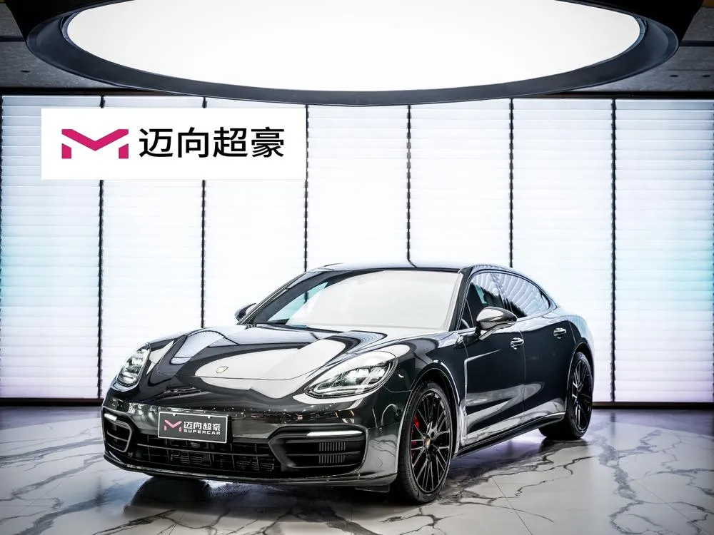 Porsche Panamera, 2023