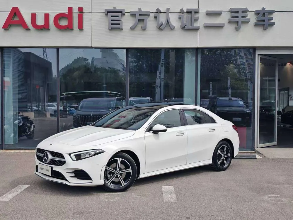 Mercedes-Benz A-Class A 200 L Sport Fashion Edition, 2022 — фото 1