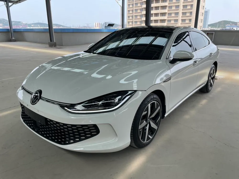 Volkswagen Lamando, 2023