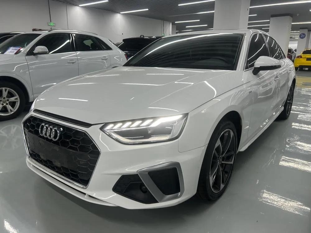 Audi A4L, 2023