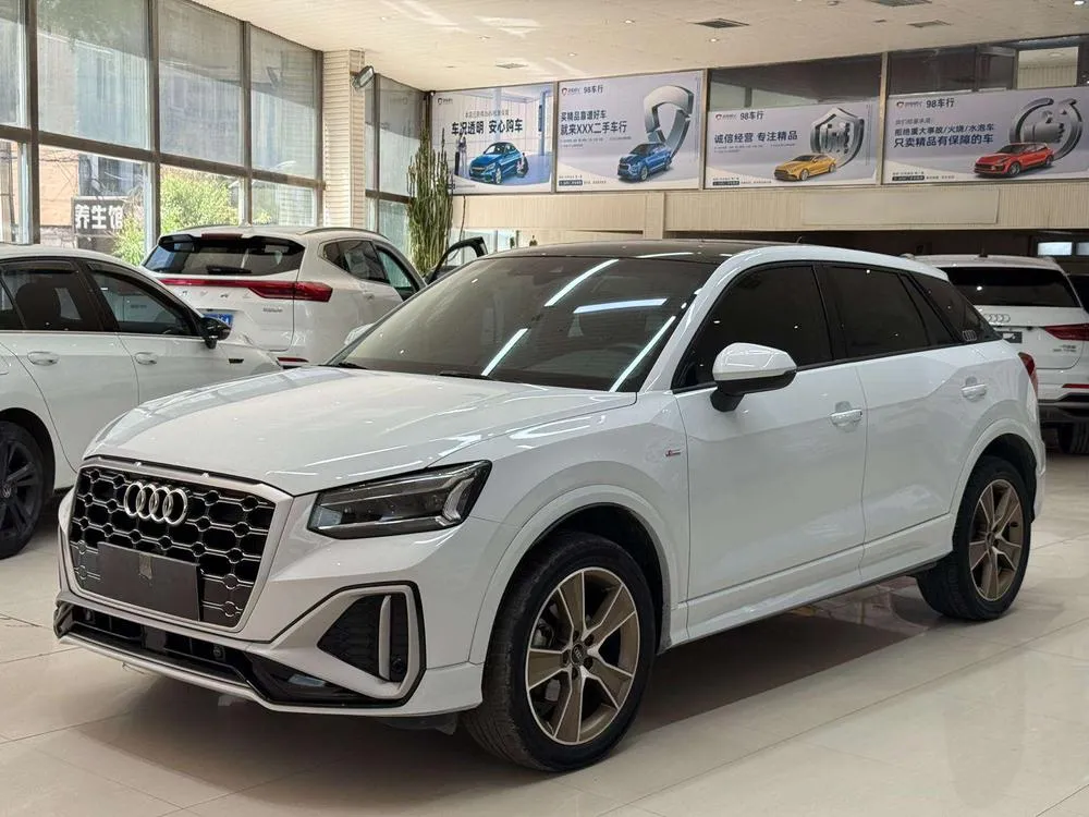 Audi Q2L 35 TFSI Fashion Version, 2022 — фото 1