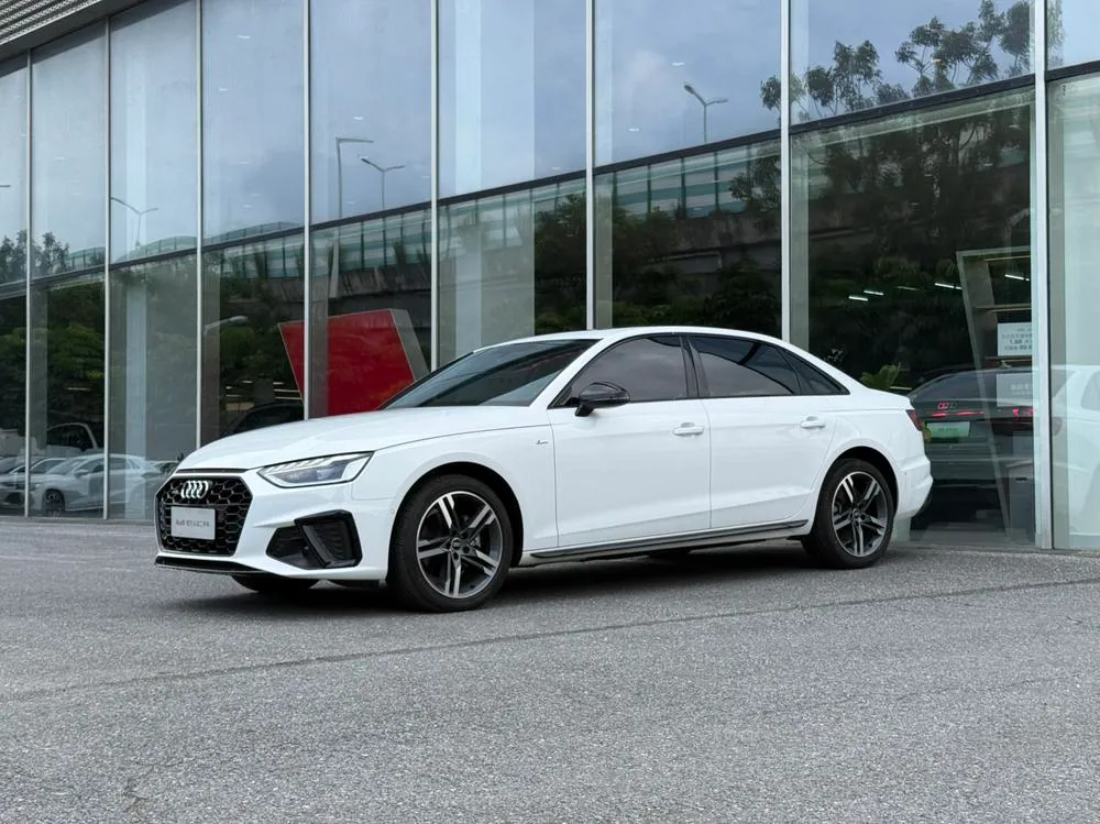 Audi A4L, 2022