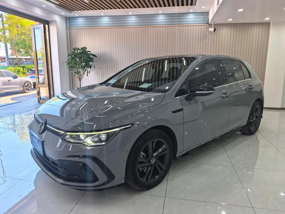 Volkswagen Golf Facelift 280TSI DSG R-Line Lite, 2023 — фото 1
