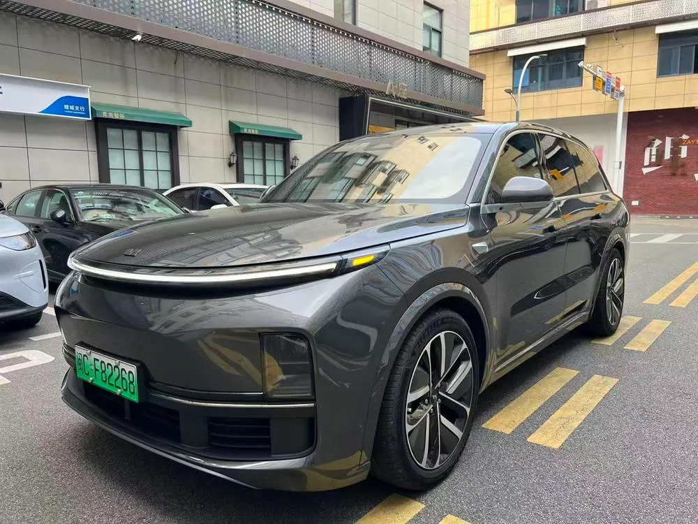 Li Auto L8, 2023