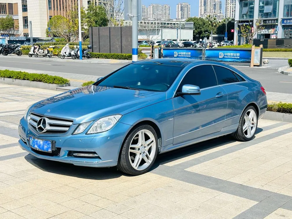 Mercedes-Benz E-Class (Import) E 260 CGI Coupe, 2011 — фото 1