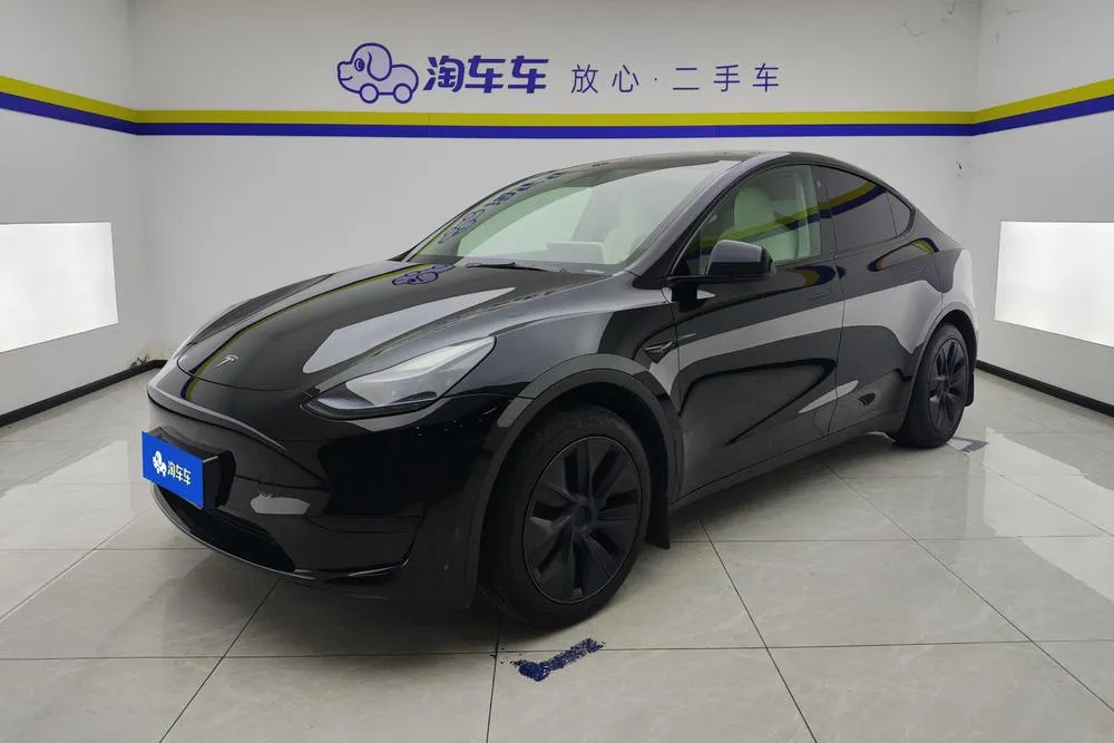 Tesla Model Y, 2023