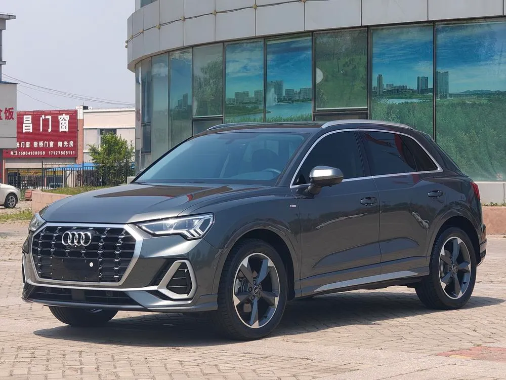 Audi Q3 35 TFSI Fashion Version, 2023 — фото 1