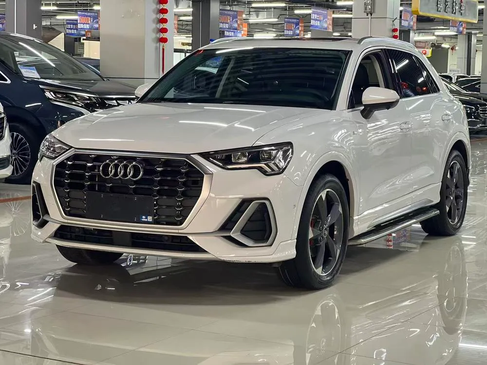 Audi Q3 35 TFSI Fashion Version, 2022 — фото 1