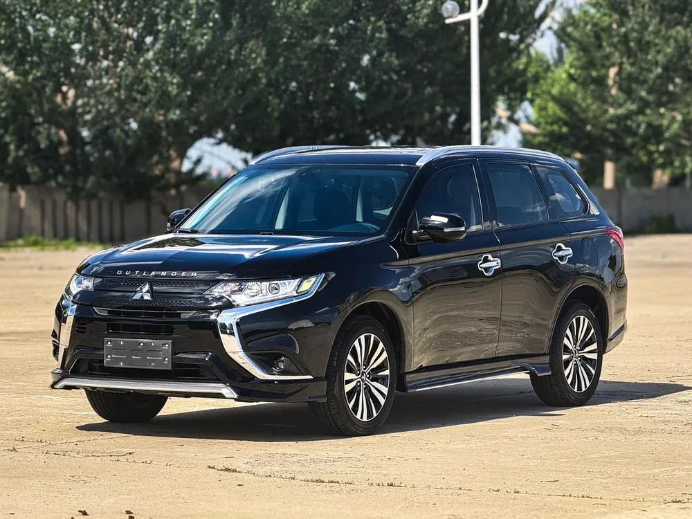 Mitsubishi Outlander 2.0L 2WD Smooth Edition 5 Seater, 2021 — фото 1