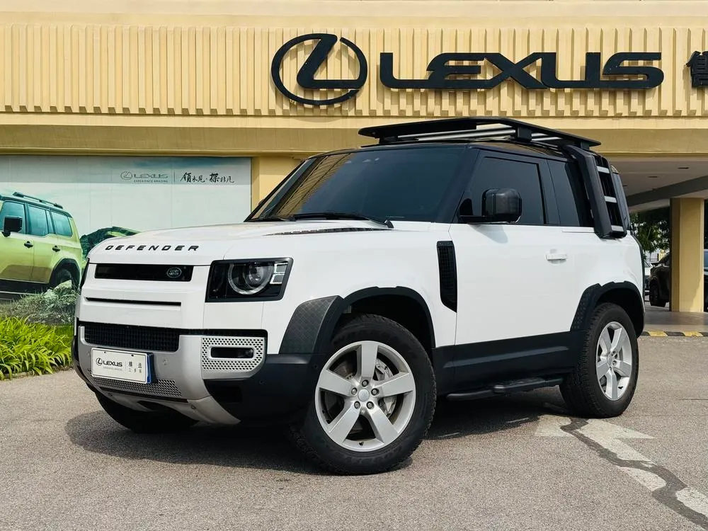 Land Rover Defender, 2023