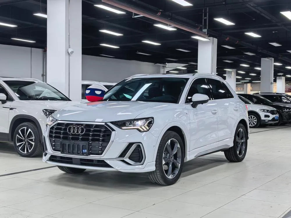 Audi Q3, 2023