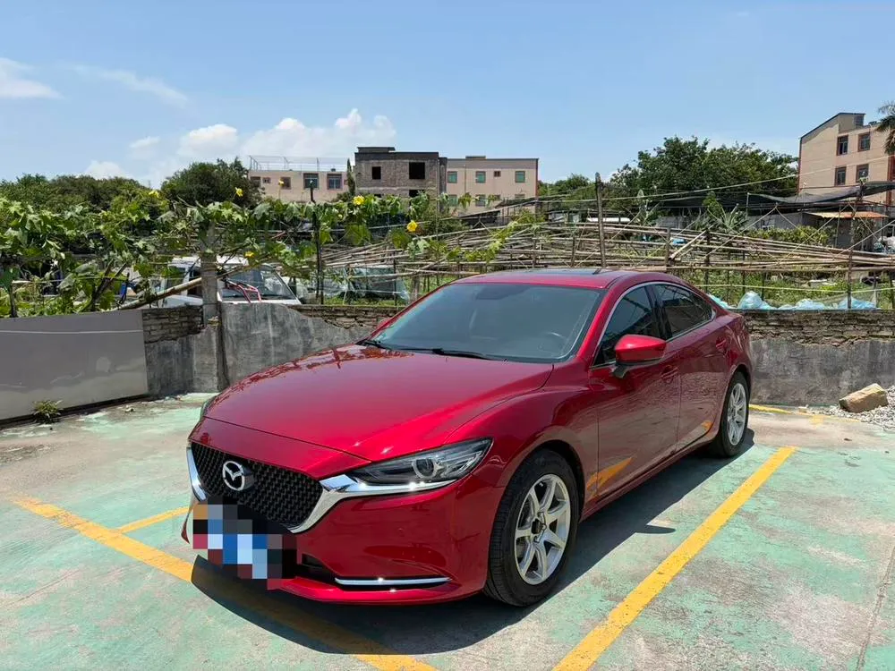 Mazda Atenza 2.0L Blue Luxury Edition, 2020 — фото 1