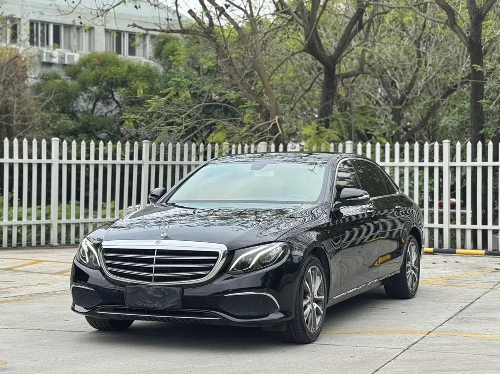Mercedes-Benz E-Class E 200 L, 2019 — фото 1