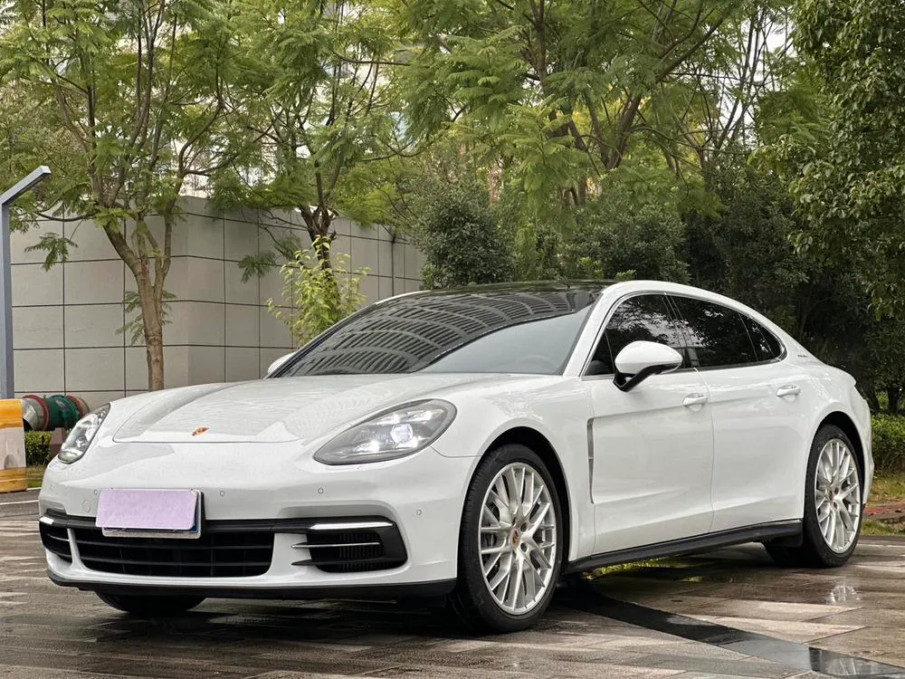 Porsche Panamera, 2021