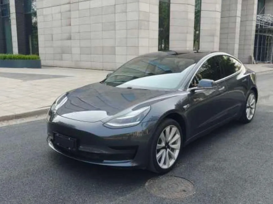 Tesla Model 3, 2019