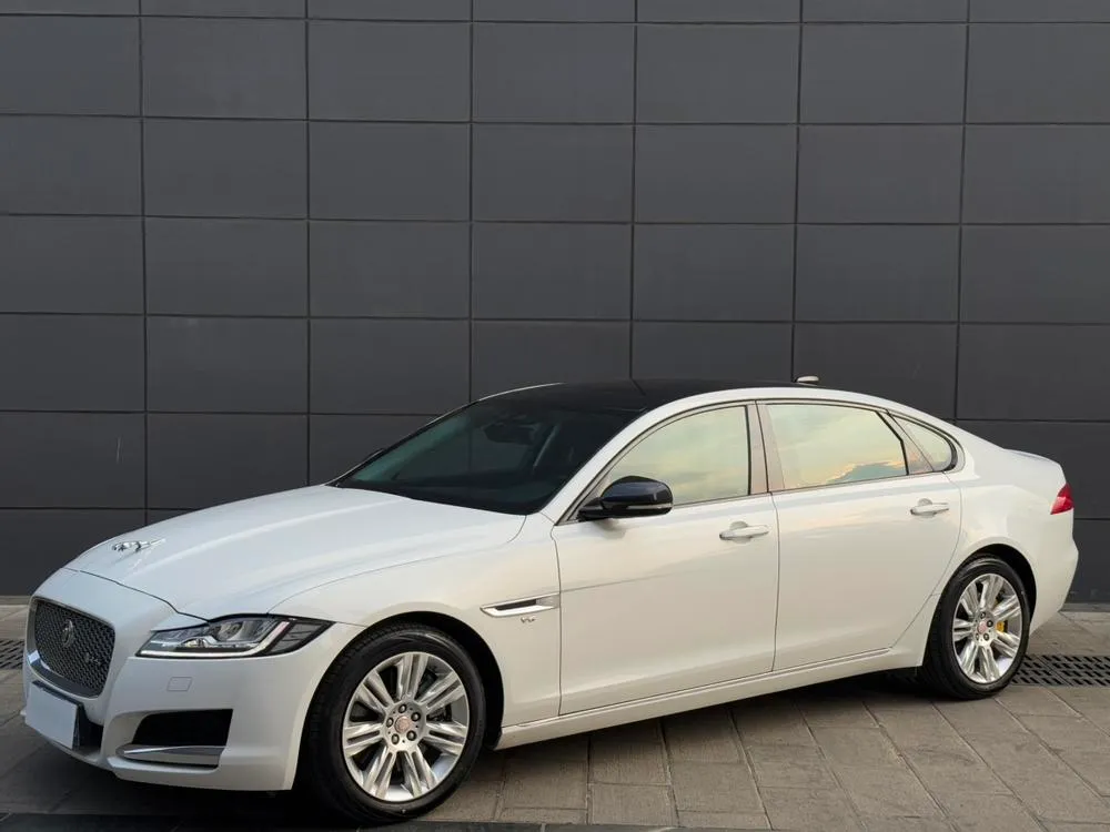 Jaguar XFL XFL 3.0 SC 340PS Edition, 2017 — фото 1